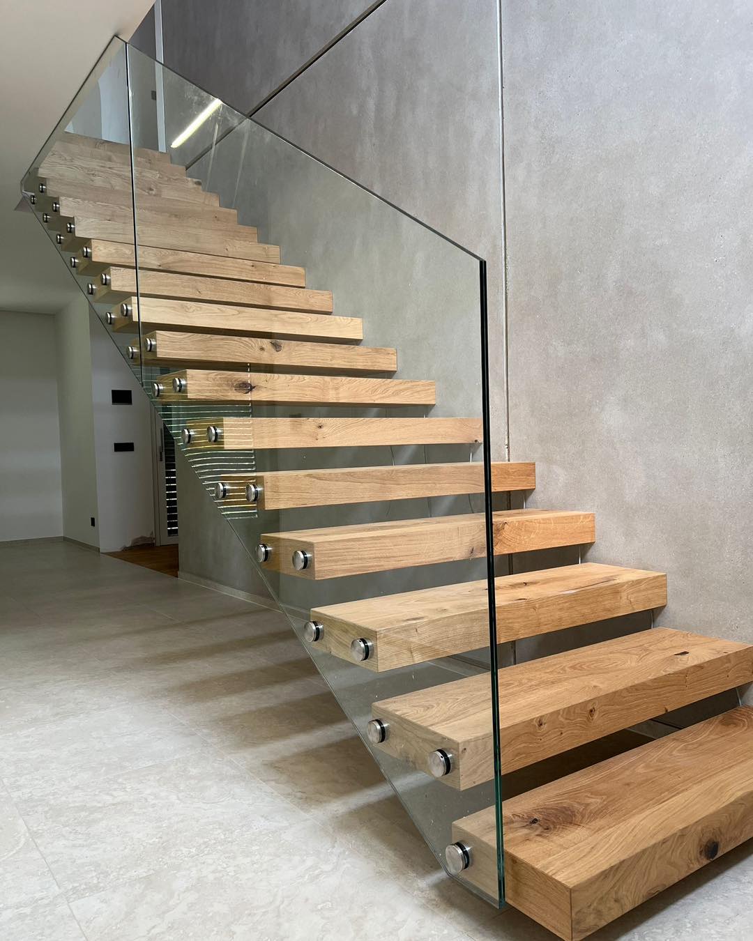 Staklene ograde na balkonu